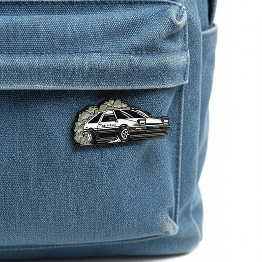 Pin Toyota Sprinter Trueno AE86 - Initial D