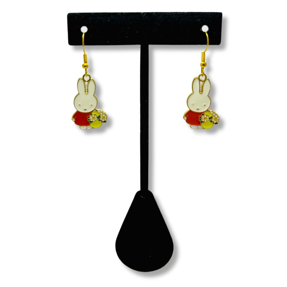 Aros de conejita blanca