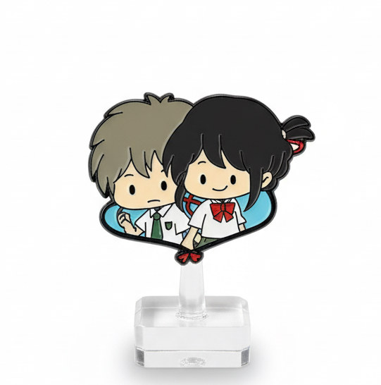 Pin de los protagonistas de Your Name