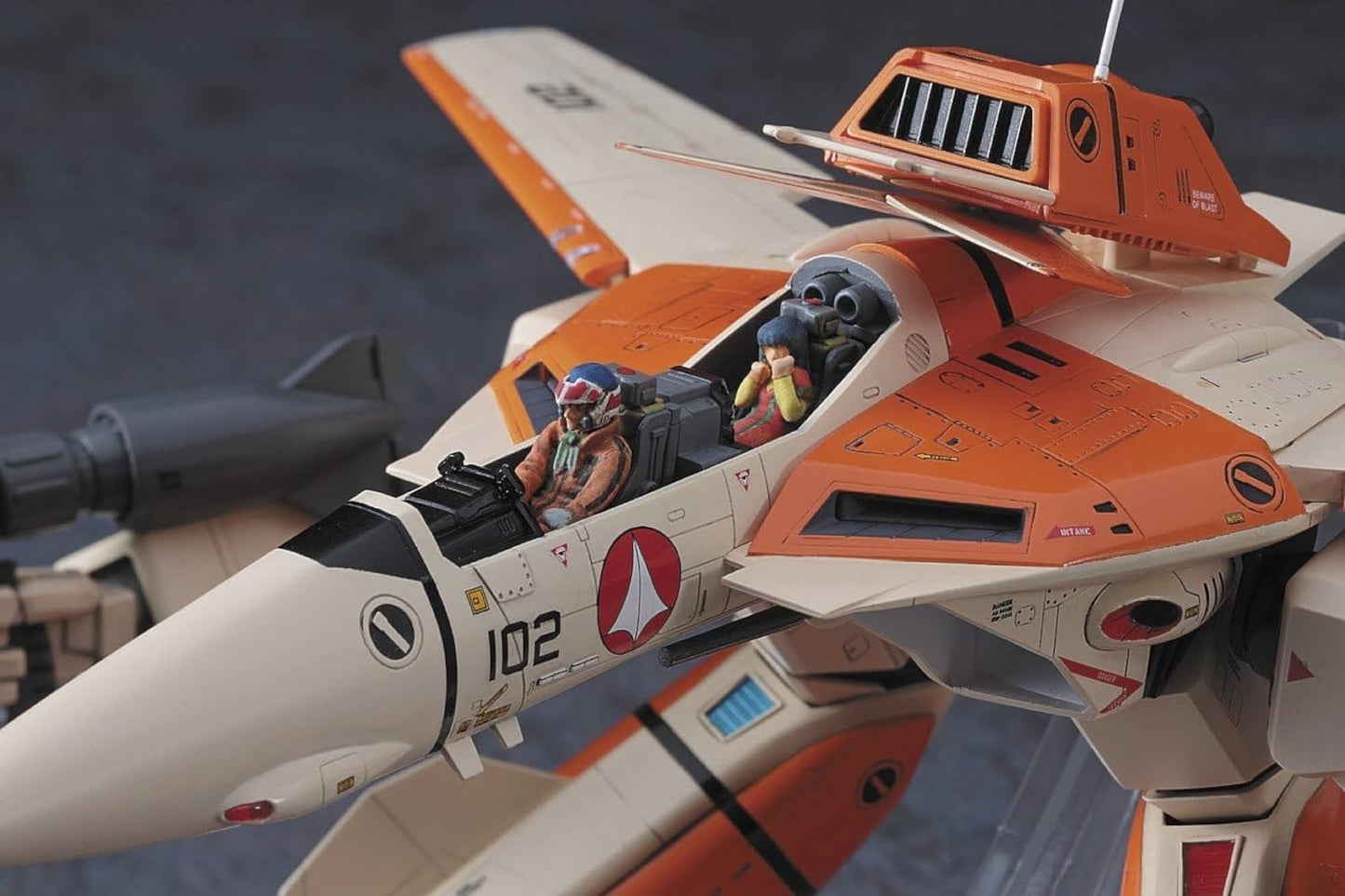 Hasegawa Maqueta a escala VF-1D Valkyrie de Macross